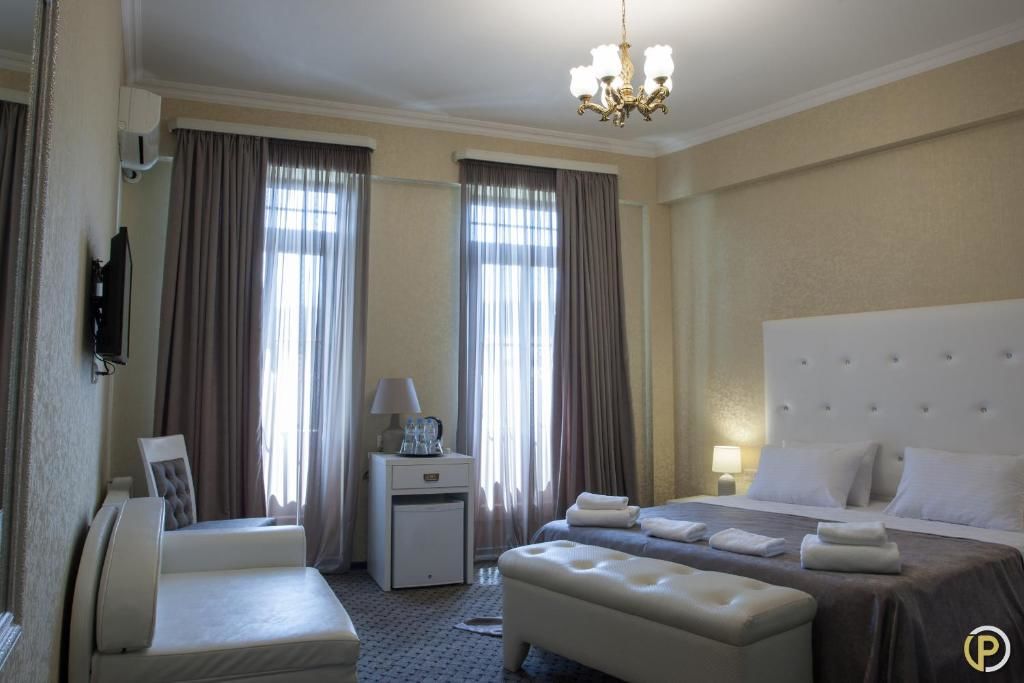 Отель Hotel Piazza Тбилиси-49