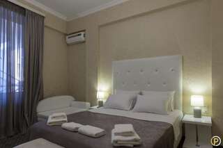 Отель Hotel Piazza Тбилиси Стандартный двухместный номер с 1 кроватью-3