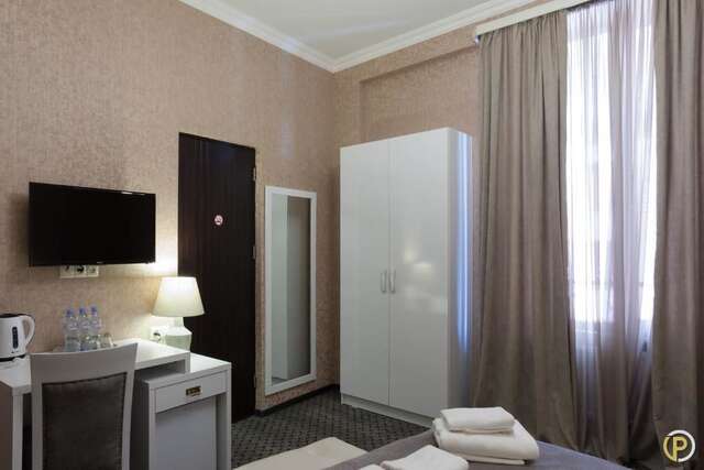 Отель Hotel Piazza Тбилиси-70